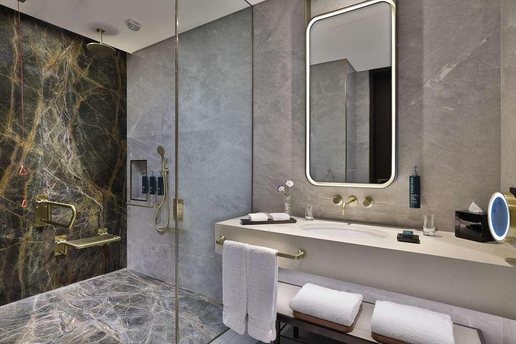 Embassy Suites By Hilton Dubai Business Bay Quarto foto