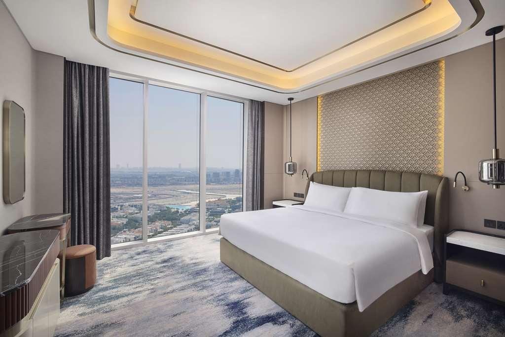 Embassy Suites By Hilton Dubai Business Bay Quarto foto