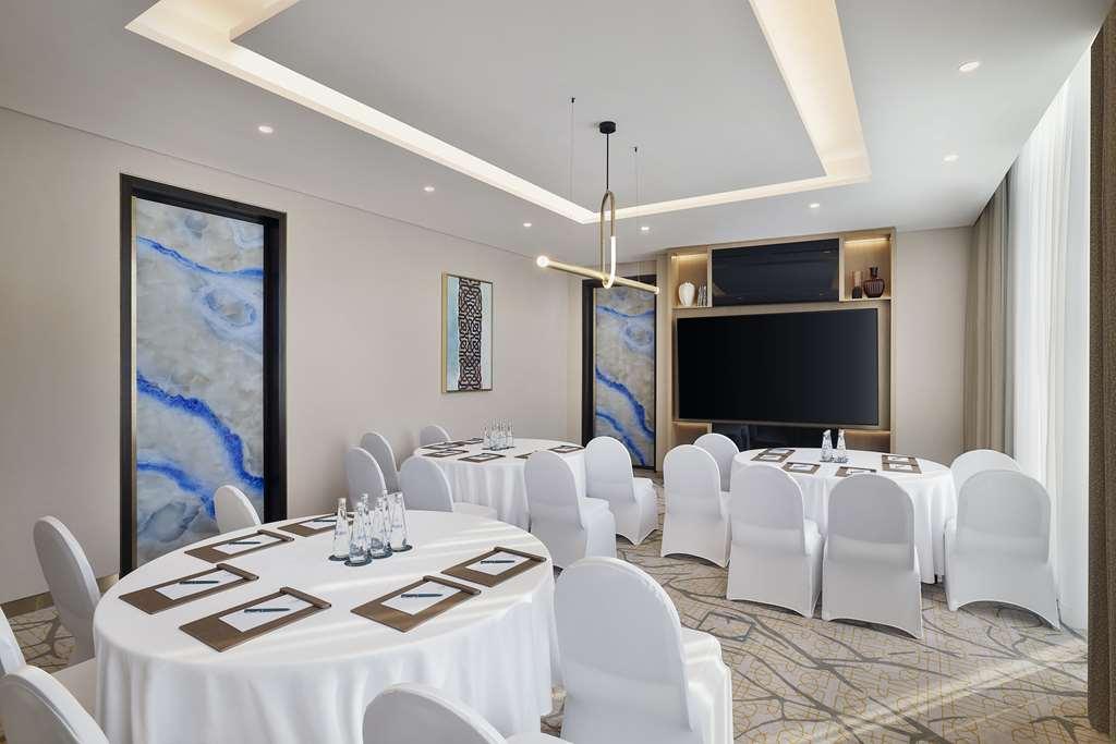 Embassy Suites By Hilton Dubai Business Bay Facilidades foto